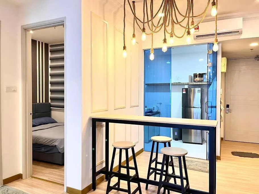 Διαμέρισμα Grand Suite @ The Wave Residence-Cozy 2-Br Retreat: Ac, Street Views & Games Malacca Μαλαισία
