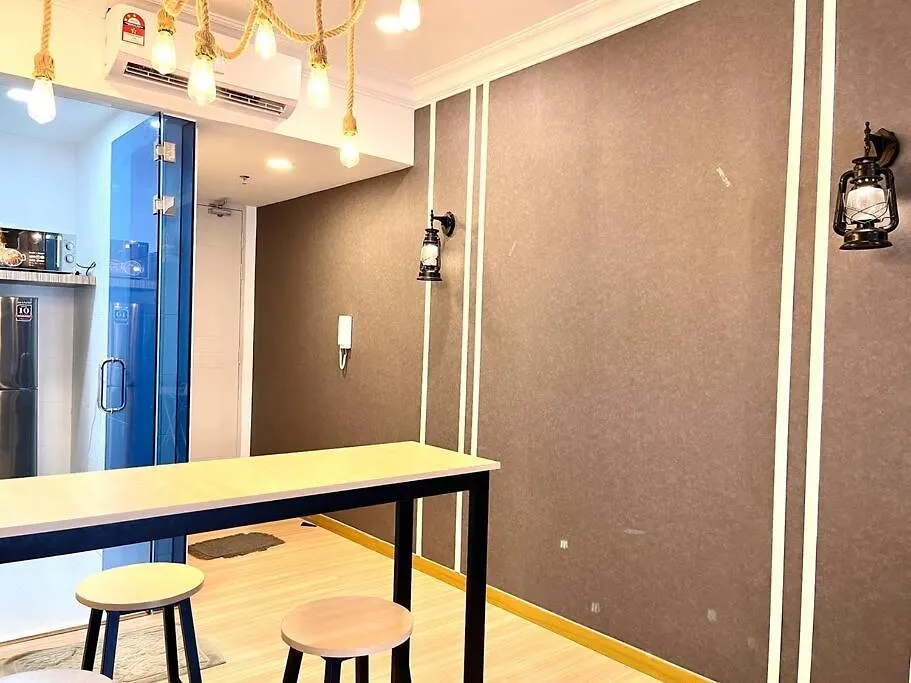 Grand Suite @ The Wave Residence-Cozy 2-Br Retreat: Ac, Street Views & Games Malacca