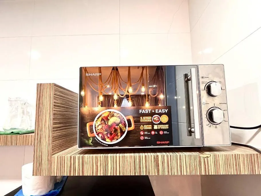 Grand Suite @ The Wave Residence-Cozy 2-Br Retreat: Ac, Street Views & Games Malacca Διαμέρισμα